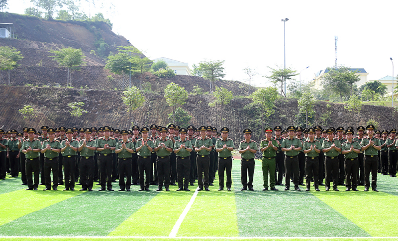 Khép lại khóa huấn luyện đầy thử thách, mở ra hành trình mới cho chiến sĩ trẻ -0