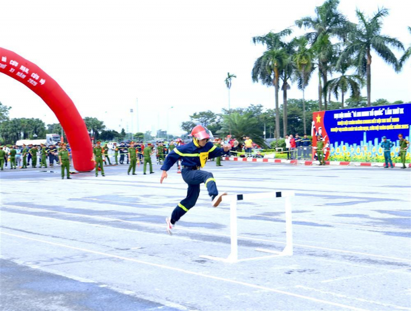2025 Firefighting and Rescue Skills Competition Final takes place in Hanoi -1