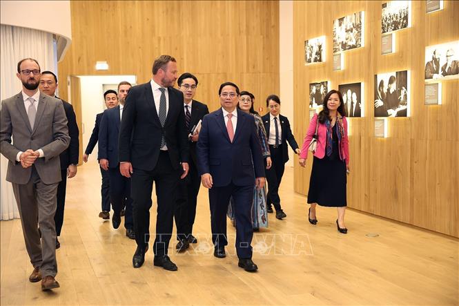 Thủ tướng Phạm Minh Chính thăm không gian văn hóa mang tên nhà soạn nhạc nổi tiếng Estonia Arvo Pärt -0