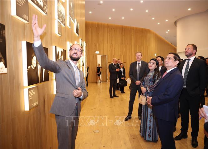 Thủ tướng Phạm Minh Chính thăm không gian văn hóa mang tên nhà soạn nhạc nổi tiếng Estonia Arvo Pärt -1