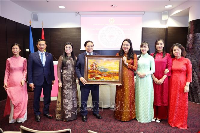 Thủ tướng Phạm Minh Chính: Người Việt Nam ở nước ngoài, dù chỉ 1 người cũng được Đảng, Nhà nước quan tâm -0