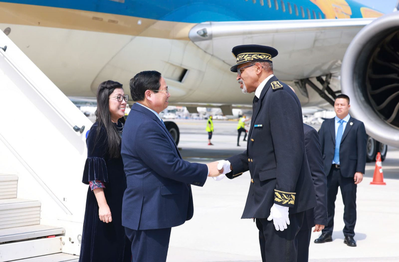 Thủ tướng Phạm Minh Chính tới Nice, bắt đầu chuyến công tác tại Cộng hoà Pháp -0