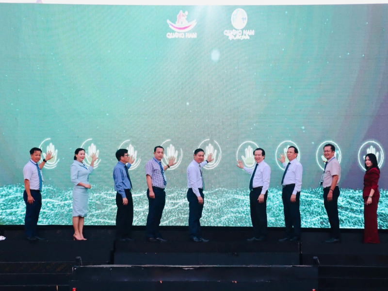 “ទិវាវប្បធម៌ កីឡា និងទេសចរណ៍-ខេត្ត Quang Nam 2025”៖ ទឹកដីបេតិកភណ្ឌបៃតង - កន្លែងដែលអតីតកាលលាយឡំជាមួយបច្ចុប្បន្ន -២