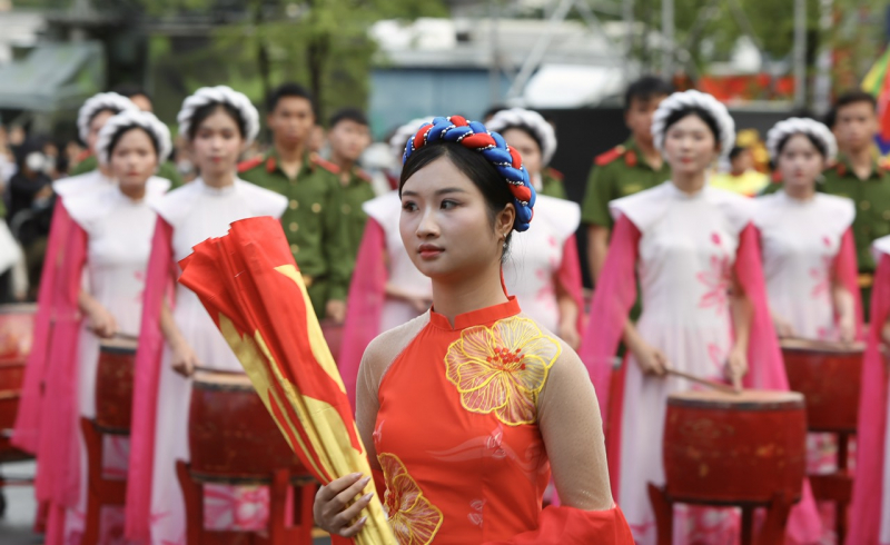 Ngắm những “mỹ nữ” CAND trong chương trình Vinh quang CAND Việt Nam -0