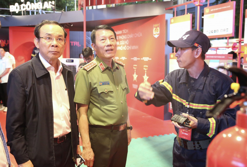 Đêm gala “Vinh quang CAND Việt Nam” bùng nổ cảm xúc, trọn vẹn tự hào -1