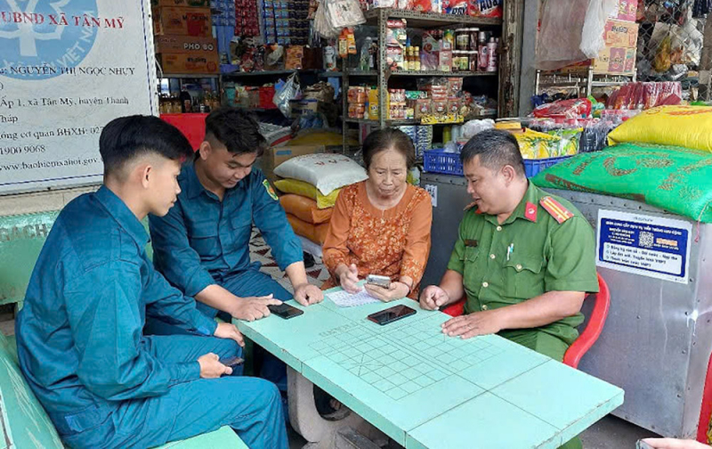 cong an dong thap 2.jpg -0