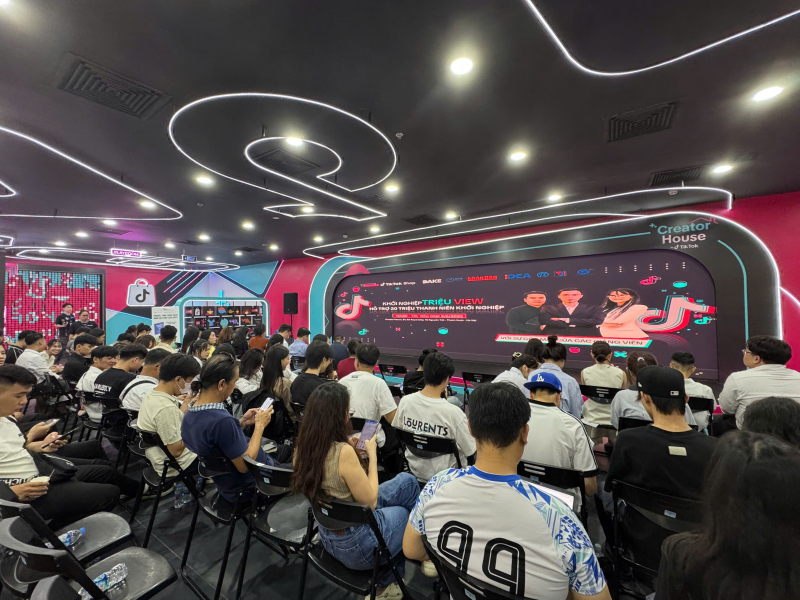 Khởi nghiệp “Triệu Views” và đạo đức trong kinh doanh thương mại điện tử -0