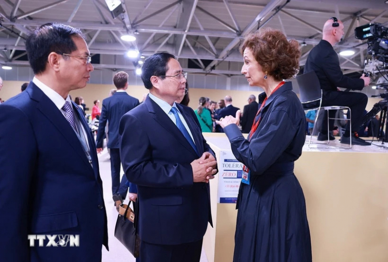 Thủ tướng đề nghị UNESCO tiếp tục ủng hộ các hồ sơ di sản của Việt Nam -0