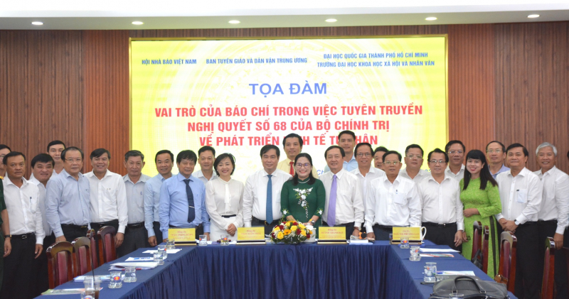 Khẳng định vai trò tiên phong của báo chí trong việc tuyên truyền Nghị quyết 68  -3