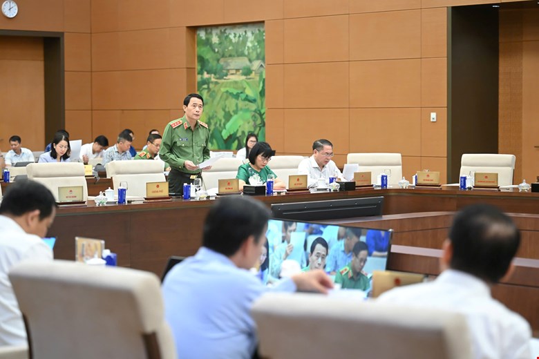 Đề xuất bỏ tử hình ở 8 tội danh, đáp ứng yêu cầu hợp tác quốc tế để phát triển đất nước -0