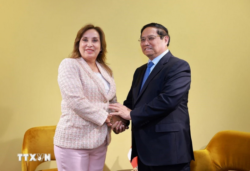 Thủ tướng Phạm Minh Chính gặp Thủ tướng Bồ Đào Nha Luis Montenegro -0