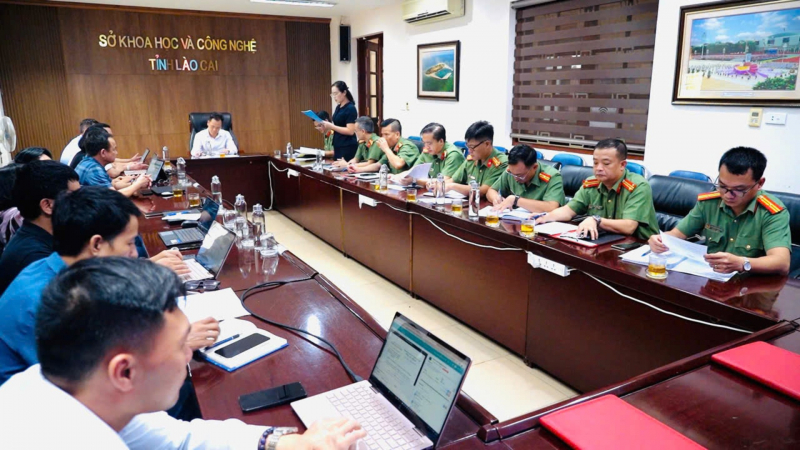 Chuyển giao nhiệm vụ quản lý Nhà nước về an toàn thông tin mạng sang Công an tỉnh Lào Cai -0