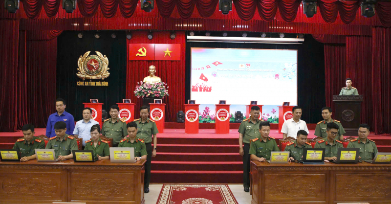 Phát động Cuộc thi trắc nghiệm trực tuyến “Tự hào quê hương - Chung nhịp Thái Bình, Hưng Yên” -0