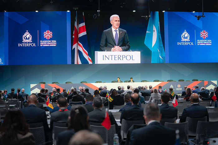 Hệ thống cảnh báo của Interpol: Vũ khí trong cuộc chiến chống tội phạm xuyên biên giới -0