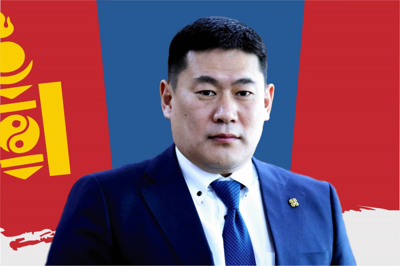 Mông Cổ: Khủng hoảng chính trị từ những chiếc xe sang và túi xách đắt tiền -0