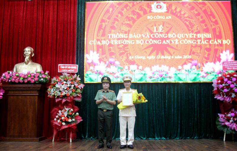 Đại tá Lê Phú Thạnh được giao quyền phụ trách Công an tỉnh An Giang -0