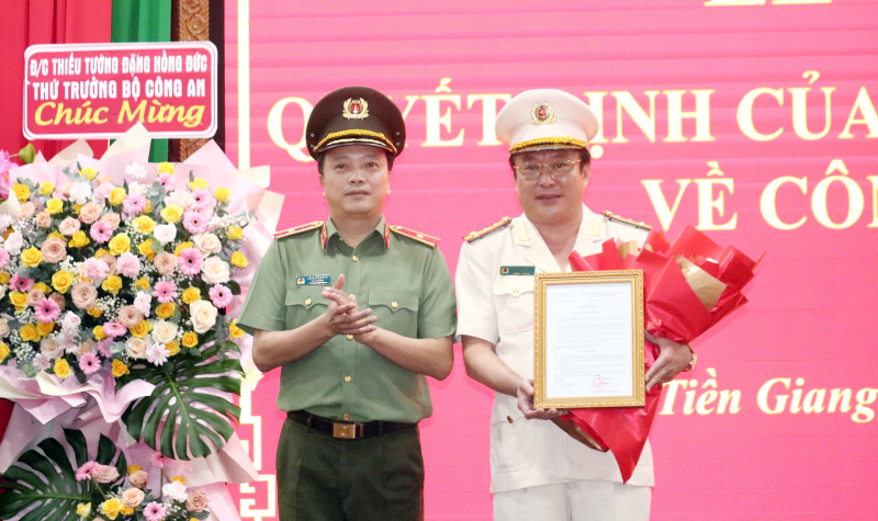 Bộ Công an công bố quyết định về công tác cán bộ tại Công an các tỉnh miền Tây Nam bộ