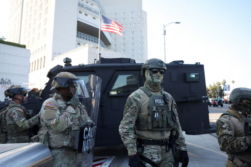 Thẩm phán Mỹ ngăn ông Trump triển khai Vệ binh Quốc gia ở Los Angeles -0