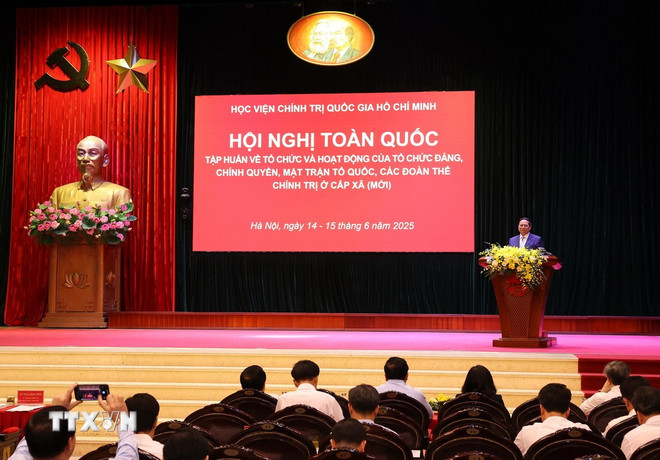 Thủ tướng: Đồng lòng, đồng bộ trong tổ chức chính quyền địa phương hai cấp -0