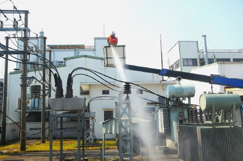 Sản lượng điện thương phẩm tháng 5 của EVNNPC đạt 9,104 tỷ kWh -0