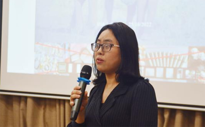 Máu động vật hoang dã vẫn chảy -0