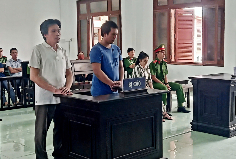 Vẽ chuyện “chạy án” để… lừa đảo, nguyên cán bộ kiểm tra đảng lãnh án 8 năm tù -0
