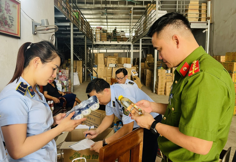 Xử lý hơn 3.100 vụ vi phạm trong Tháng cao điểm kiểm tra, kiểm soát thị trường -0