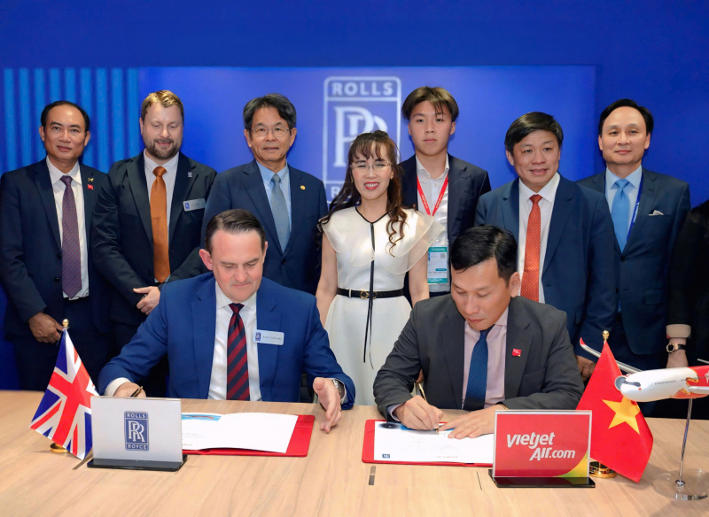 Vietjet ký đơn hàng mới 40 động cơ Trent 7000 với Rolls-Royce -0