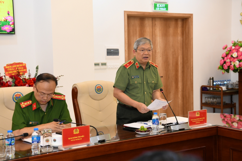 Phải căn cơ, bài bản trong đấu tranh với các xu hướng ma túy mới trên thế giới -1