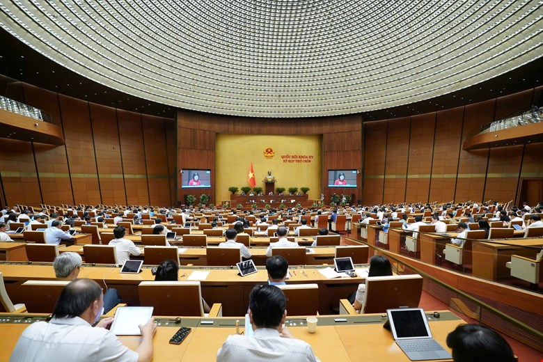 Nếu buông lỏng, mạng xã hội, thương mại điện tử, AI sẽ thành