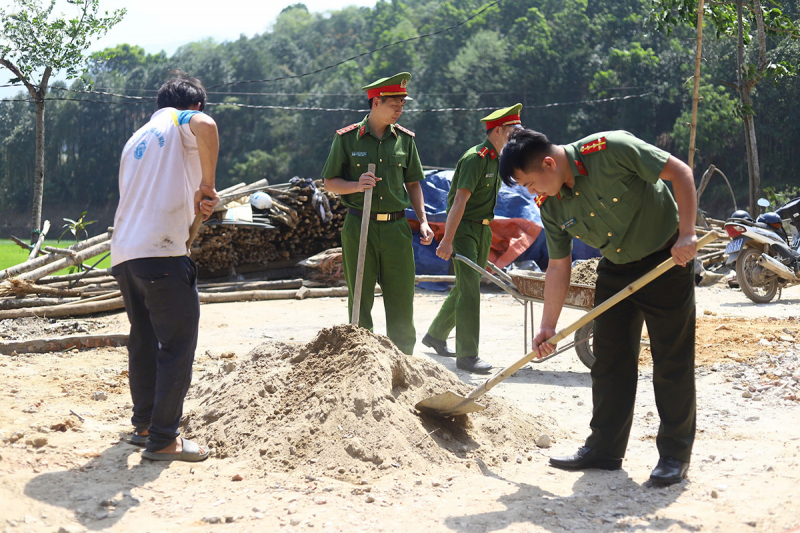 Công an tỉnh Lào Cai ngăn chặn tà đạo, giữ vững bình yên vùng cao -0