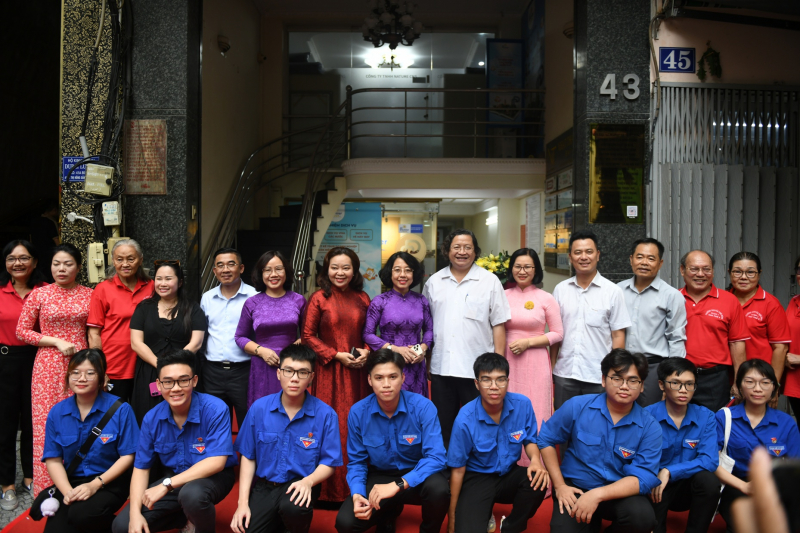 Ra mắt bảng hiệu Di tích lịch sử cấp Quốc gia “Trụ sở Báo Dân Chúng” -2