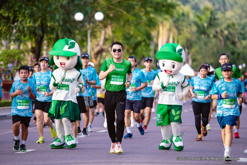 Herbalife Việt Nam lan tỏa lối sống năng động tại Vnexpress marathon Quy Nhơn 2025 -0