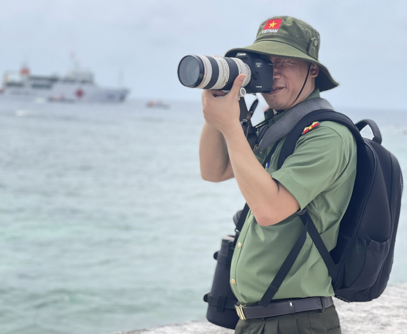 22_soDB_  Tôi thấy hoa vàng, cỏ xanh ở Trường Sa… -0