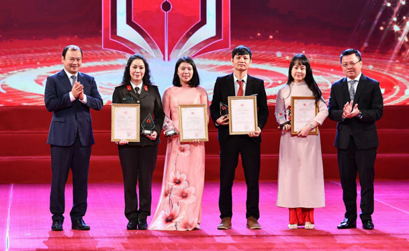 Báo CAND và những “mùa vàng” giải thưởng báo chí -8
