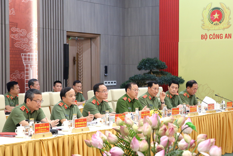 Tổng Bí thư dự và chỉ đạo Hội nghị Đảng ủy Công an Trung ương 6 tháng đầu năm 2025 -0