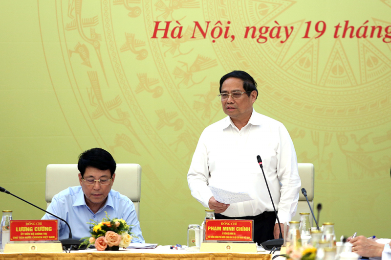 Bảo đảm vững chắc môi trường hòa bình, ổn định để thực hiện thắng lợi các mục tiêu chiến lược của Đảng -0