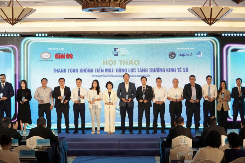 Agribank đồng hành cùng sự kiện Ngày không tiền mặt 2025 -2