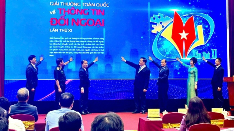 các d%3fi bi%3fu th%3fc hi%3fn nghi th%3fc phát d%3fng gi%3fi thu%3fng.jpg -0