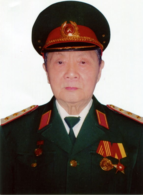 tran van quang - tuong 1.jpg -1
