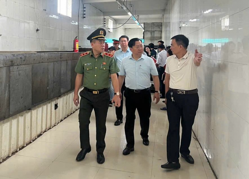 Giám đốc Công an thành phố Hà Nội làm việc tại xã La Phù, huyện Hoài Đức -3