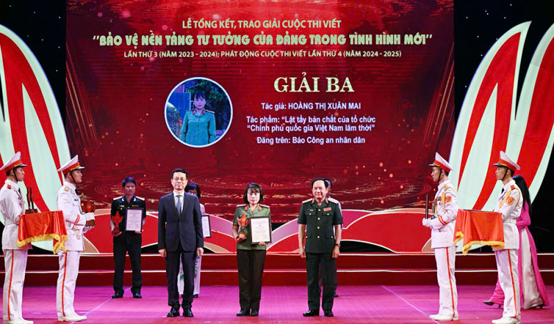Mỗi bài báo là sự phản ánh chân thực công tác, chiến đấu của lực lượng CAND -0
