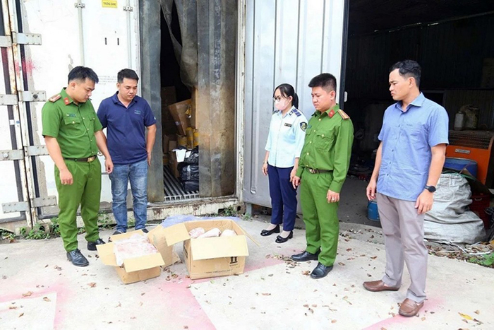 Ngăn chặn thực phẩm bẩn len lỏi vào bữa ăn gia đình -0
