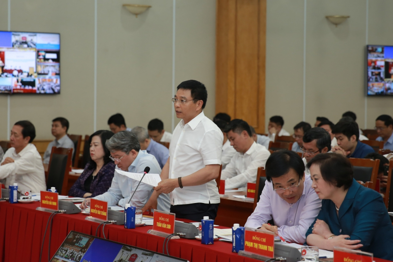 Triển khai hệ thống giải quyết thủ tục hành chính theo mô hình 2 cấp hiệu quả, thông suốt -0