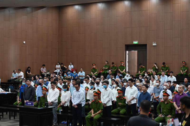 Nhiều cựu Bí thư Tỉnh ủy và cựu Chủ tịch UBND tỉnh hầu tòa trong vụ án ở Tập đoàn Phúc Sơn -0