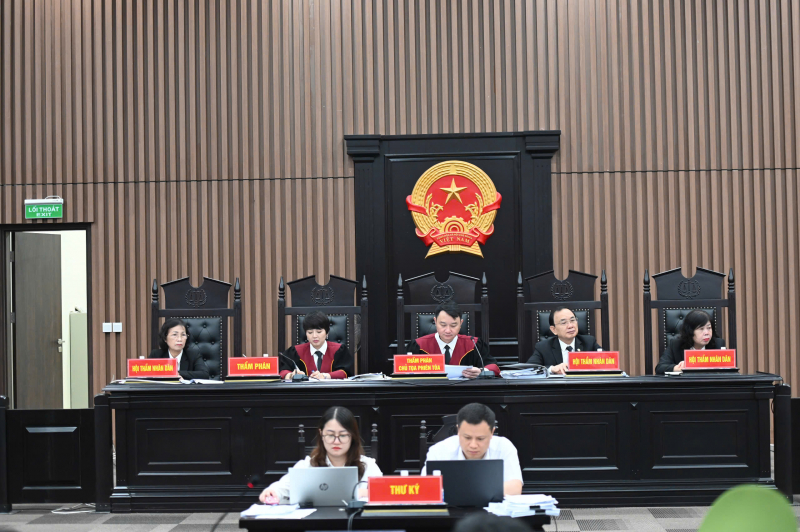 Nhiều cựu Bí thư Tỉnh ủy và cựu Chủ tịch UBND tỉnh hầu tòa trong vụ án ở Tập đoàn Phúc Sơn -0