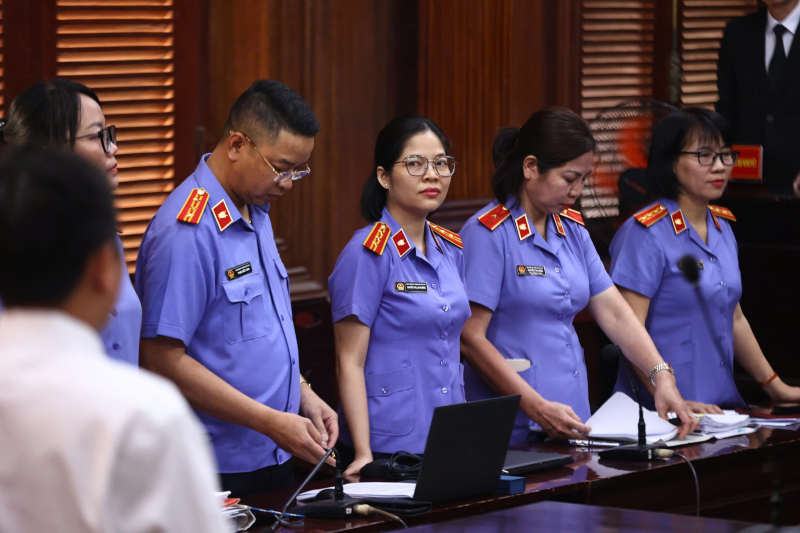 Cựu giám đốc Trung tâm Lý lịch tư pháp Quốc gia bị đề nghị 18 -19 năm tù -0