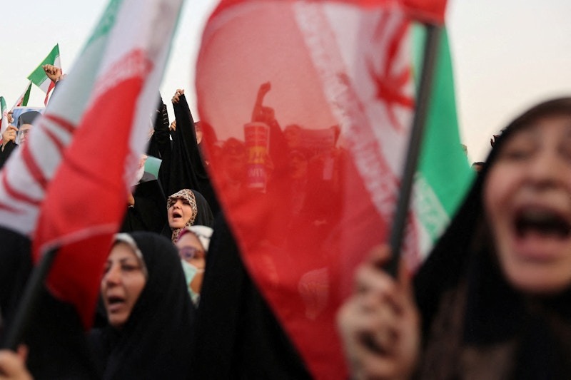 Người dân Iran ăn mừng lệnh ngừng bắn vừa đạt được với Israel -0