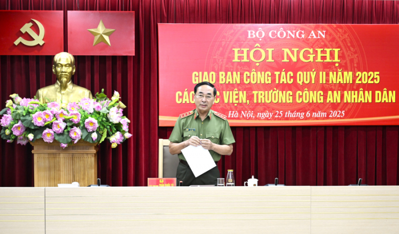 Hội nghị giao ban -0