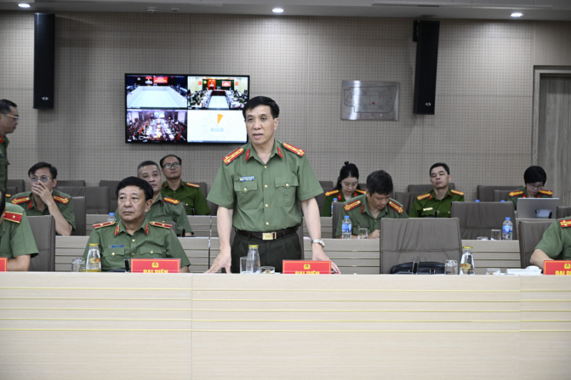 Hội nghị giao ban -0